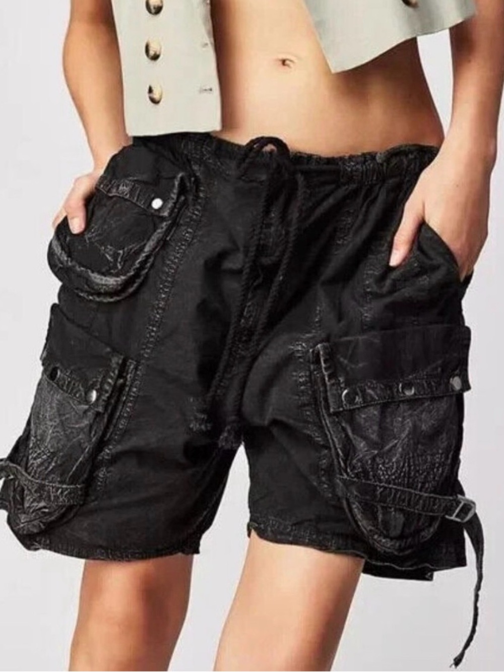 FREE PEOPLE | Moon Bay Parachute Black Cargo Drawstring Shorts Women’s Size XS